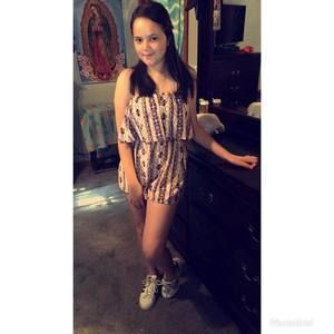 Meet your Posher, Olivia